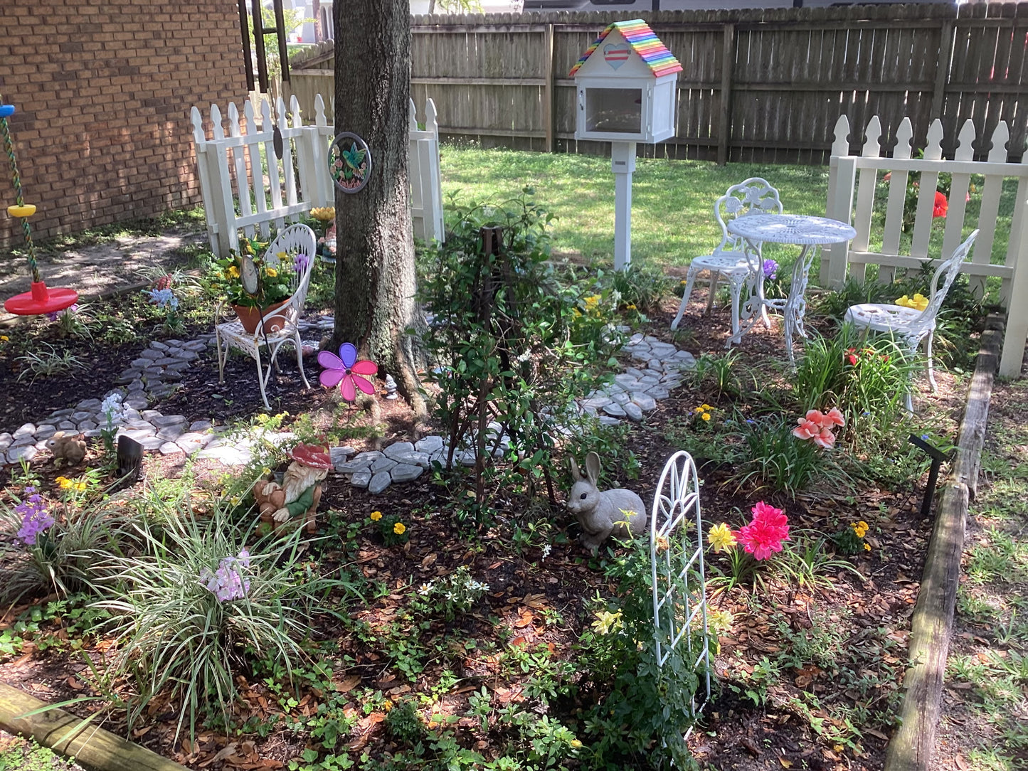 Show Pride Neighborhood Library